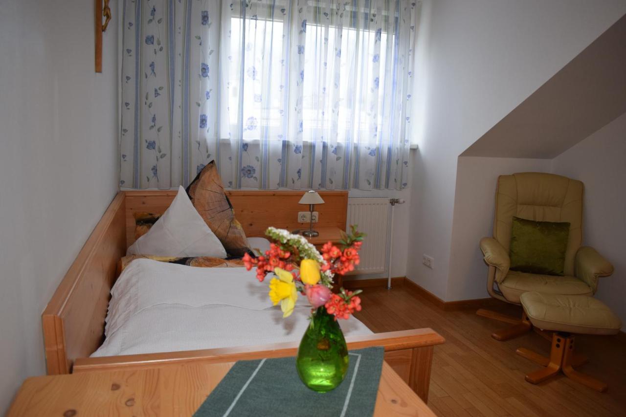 Fruehstueckspension Josefinum Bad Aussee Luaran gambar