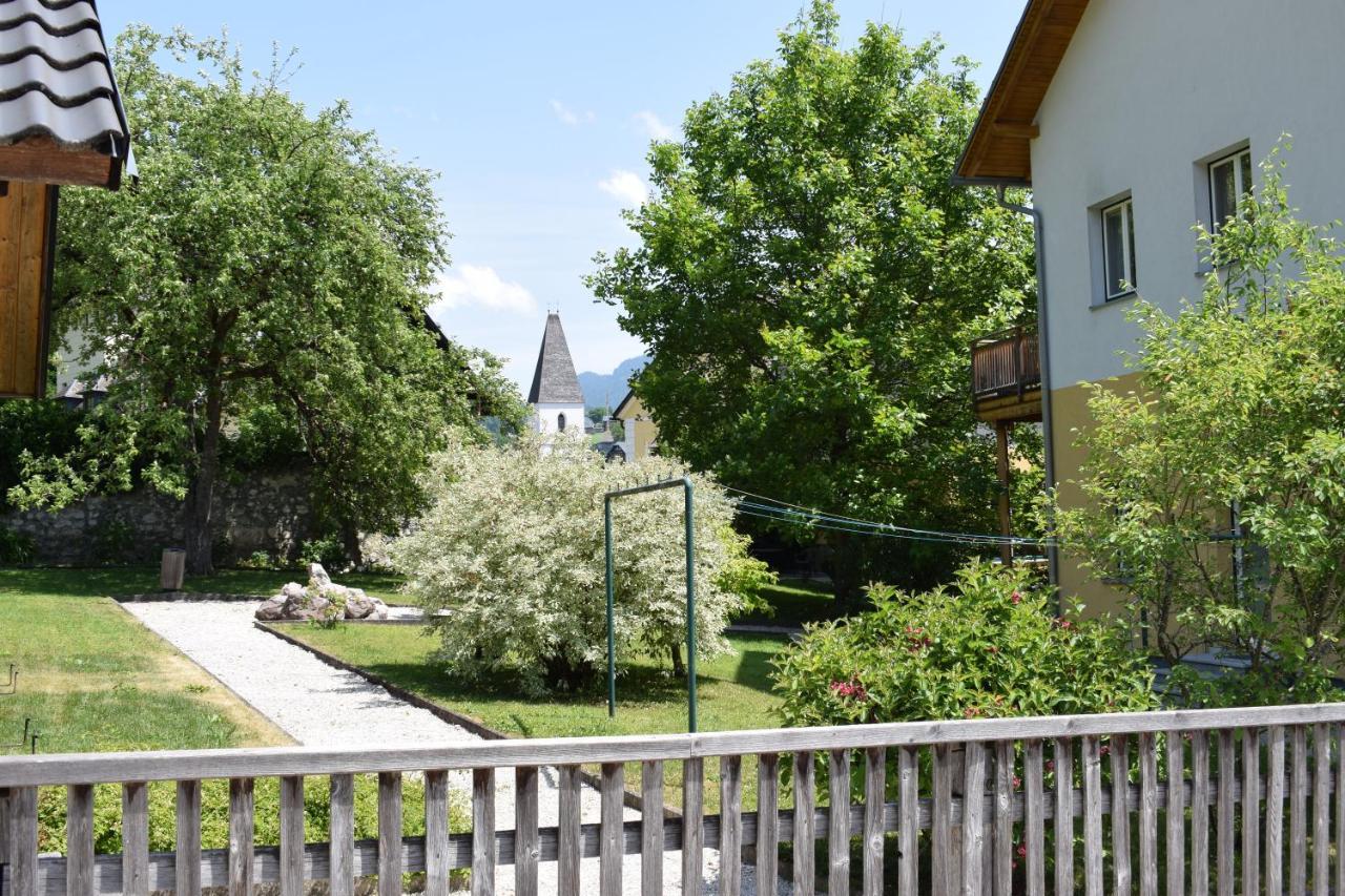 Fruehstueckspension Josefinum Bad Aussee Luaran gambar